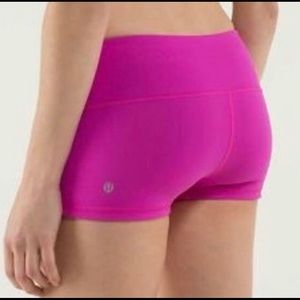 Lululemon Boogie short - pink